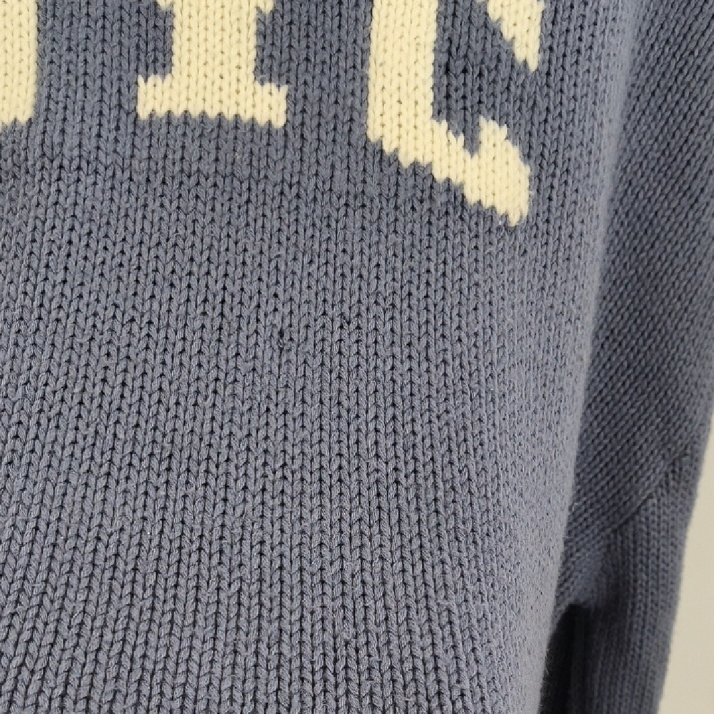 NYC Women's Blue Sweater - Picture 5 of 8